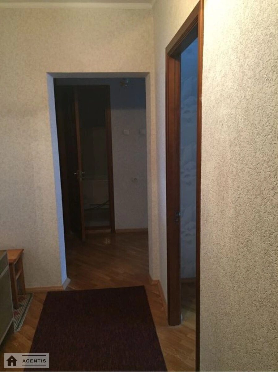 Сдам квартиру. 2 rooms, 53 m², 10th floor/15 floors. 13, Петра Григоренка просп., Киев. 