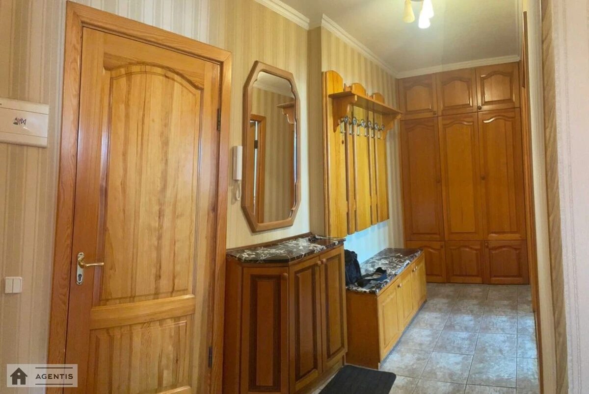 Apartment for rent. 1 room, 55 m², 11 floor/14 floors. 39, Valeriya Lobanovskoho prosp. Chervonozoryanyy, Kyiv. 