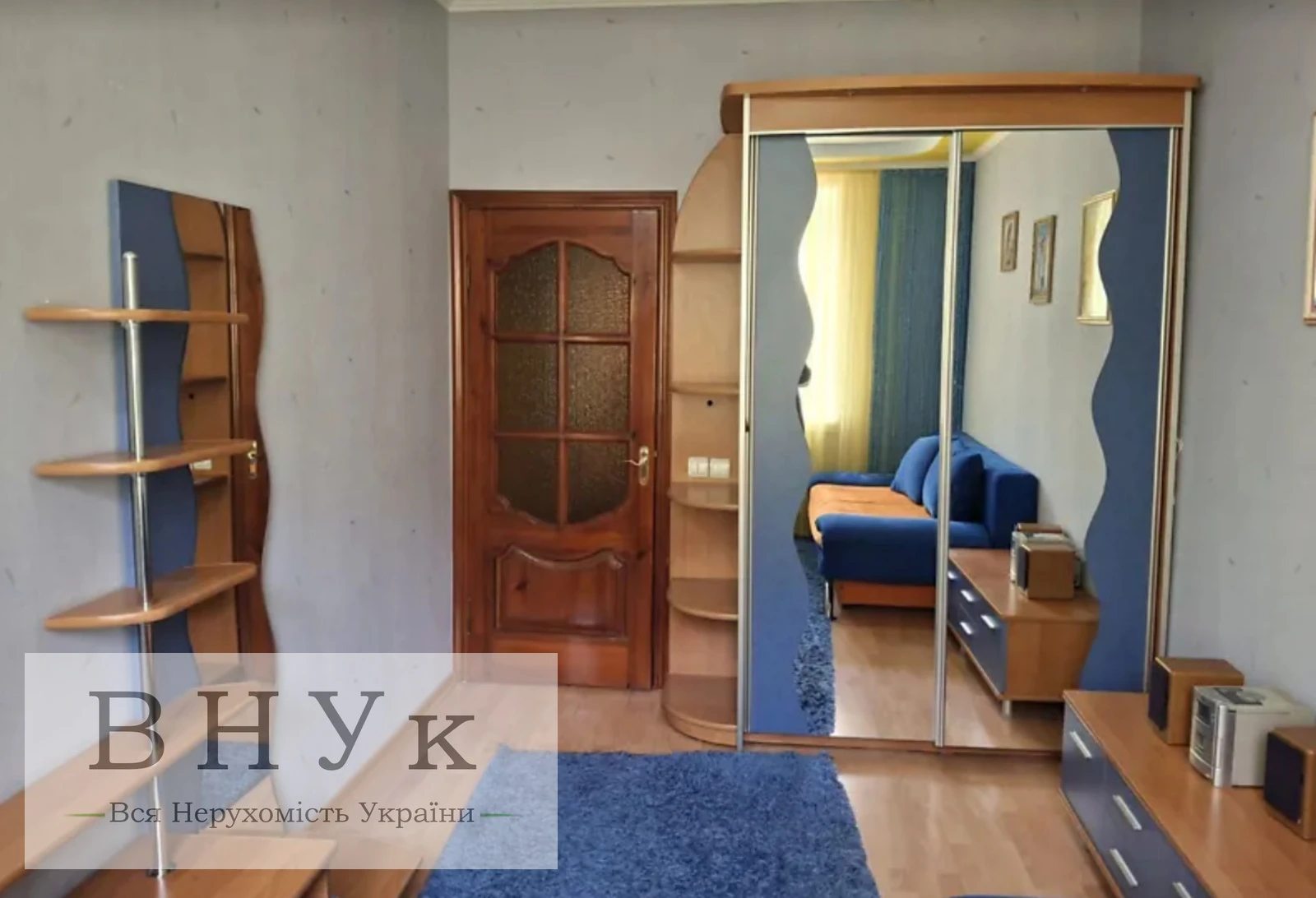 Продаж квартири 3 кімнати, 843 m², 3 пов./5 поверхів. Озерна , Хмельницький. 