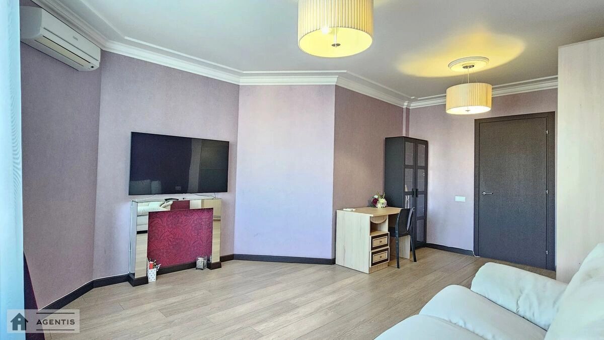 Apartment for rent 1 room, 63 m², 12th fl./20 floors. 1, Yordanska vul. Layosha Havro, Kyiv. 