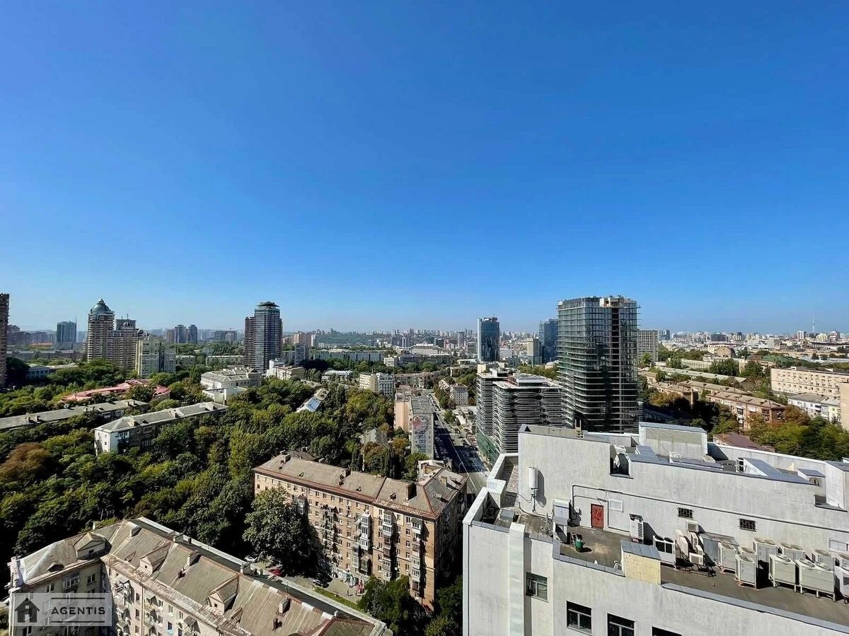 Apartment for rent 3 rooms, 130 m², 23rd fl./45 floors. 7, Klovskiy 7, Kyiv. 