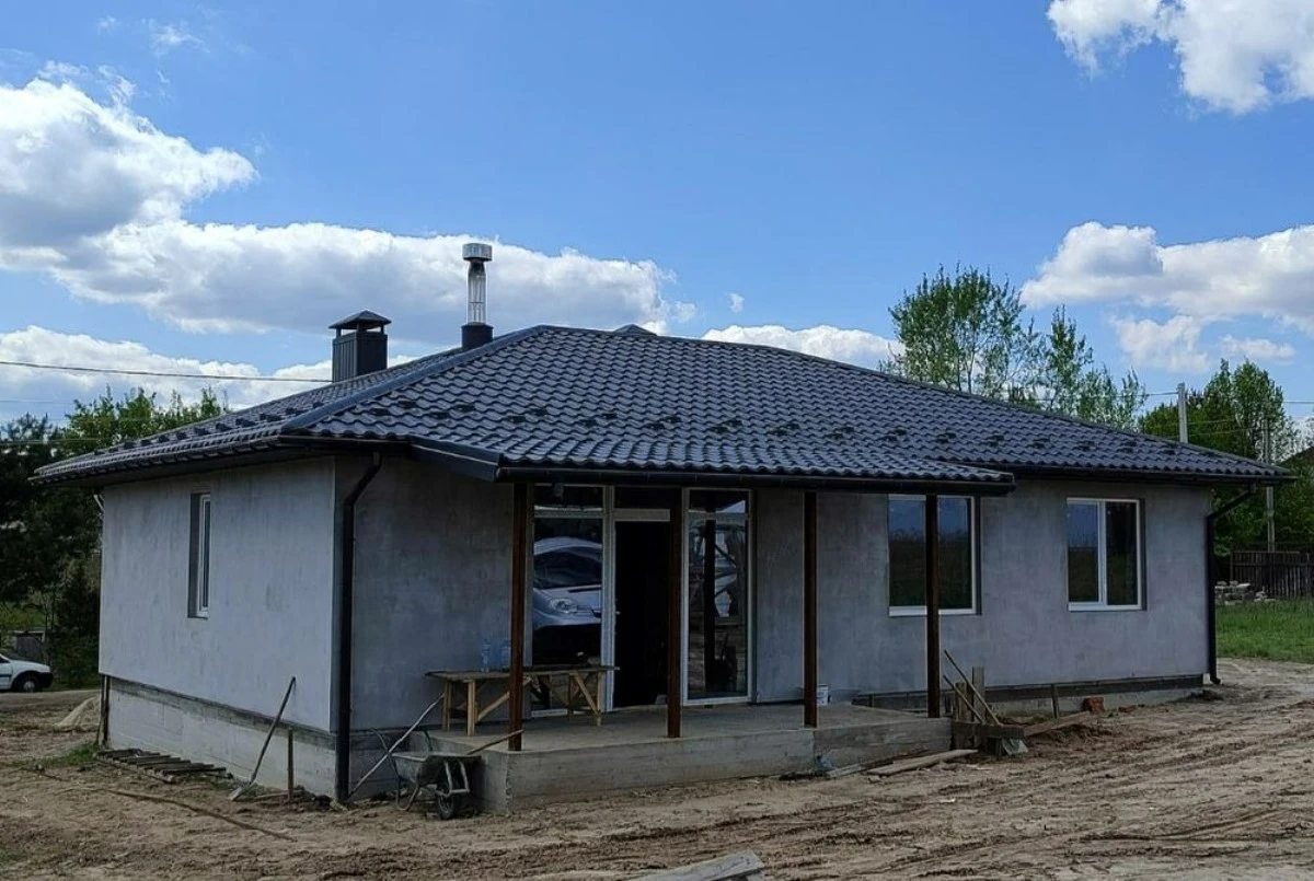 House for sale 4 rooms, 105 m², 1 floor. Shpytky. 