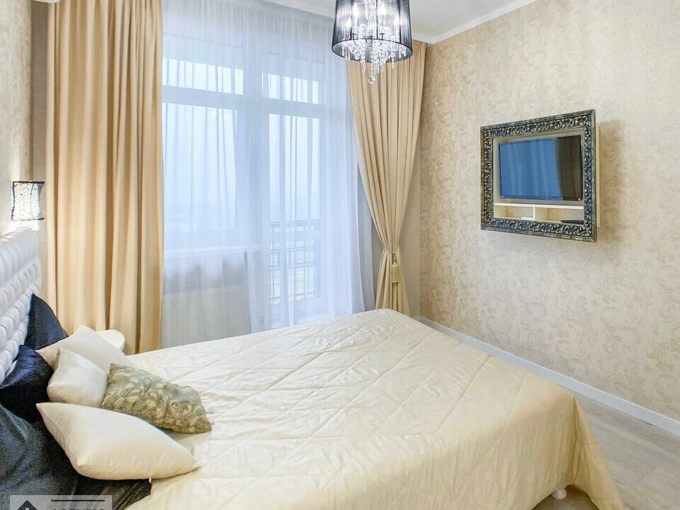 Apartment for rent. 2 rooms, 65 m², 20 floor/20 floors. 44, Yevhena Konovaltsya vul. Shchorsa, Kyiv. 