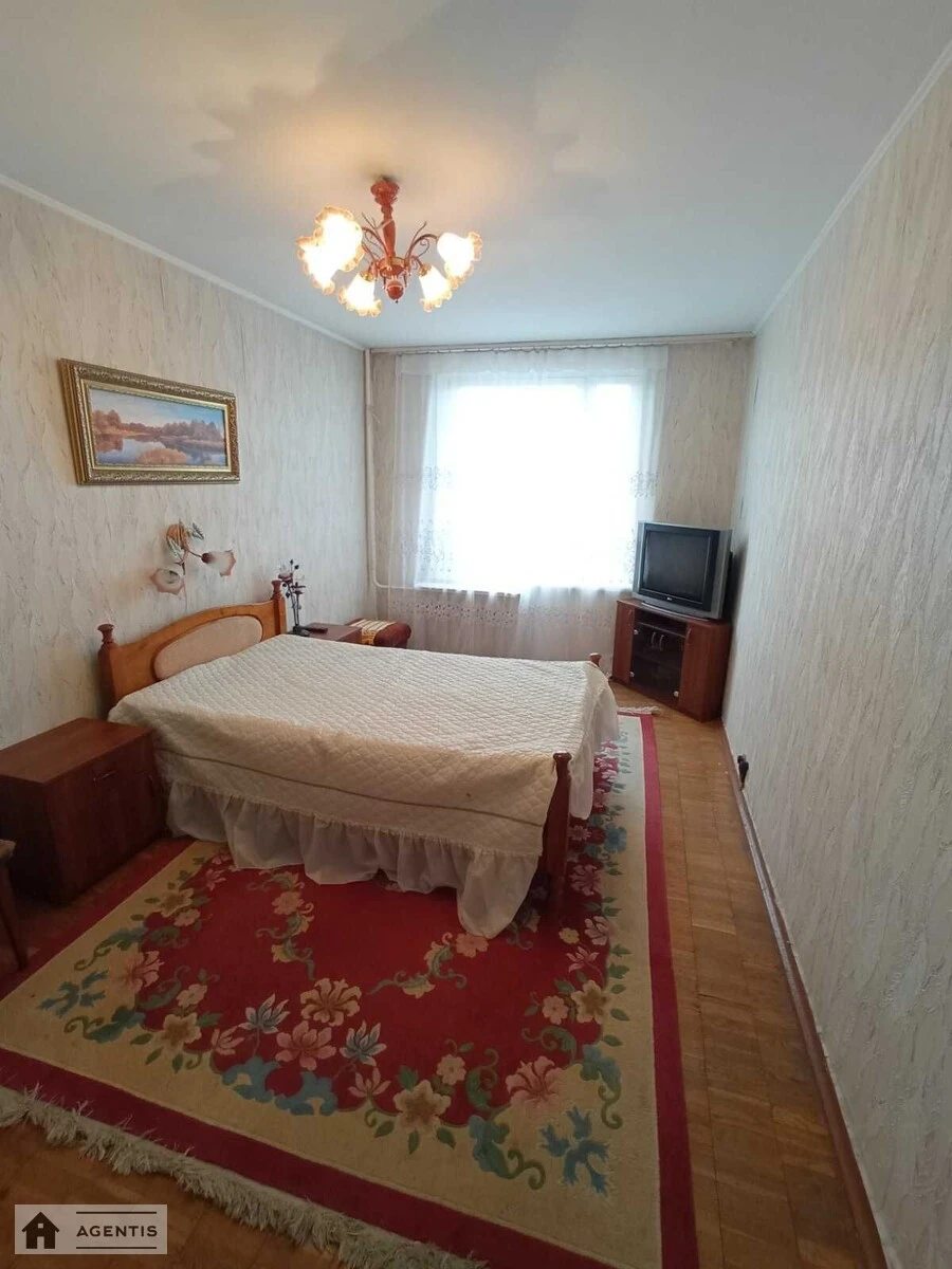 Apartment for rent. 2 rooms, 54 m², 14 floor/16 floors. 17, Ivana Mykolaychuka vul. Serafymovycha, Kyiv. 