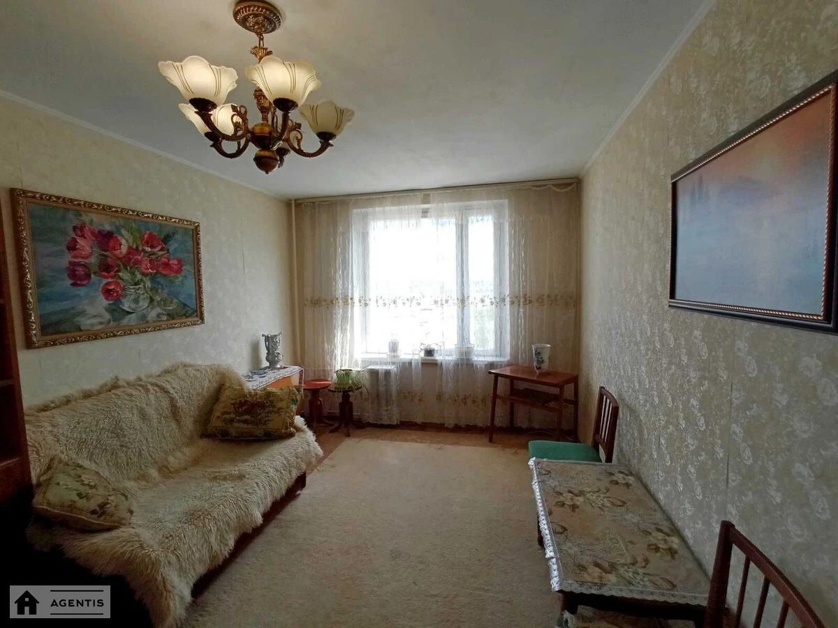 Apartment for rent. 2 rooms, 54 m², 14 floor/16 floors. 17, Ivana Mykolaychuka vul. Serafymovycha, Kyiv. 