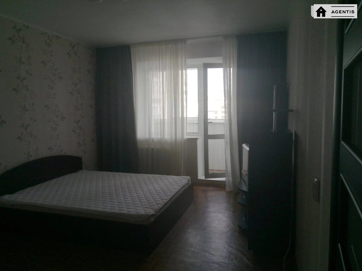 Сдам квартиру. 1 room, 44 m², 14 floor/18 floors. 10, Лариси Руденко вул., Киев. 