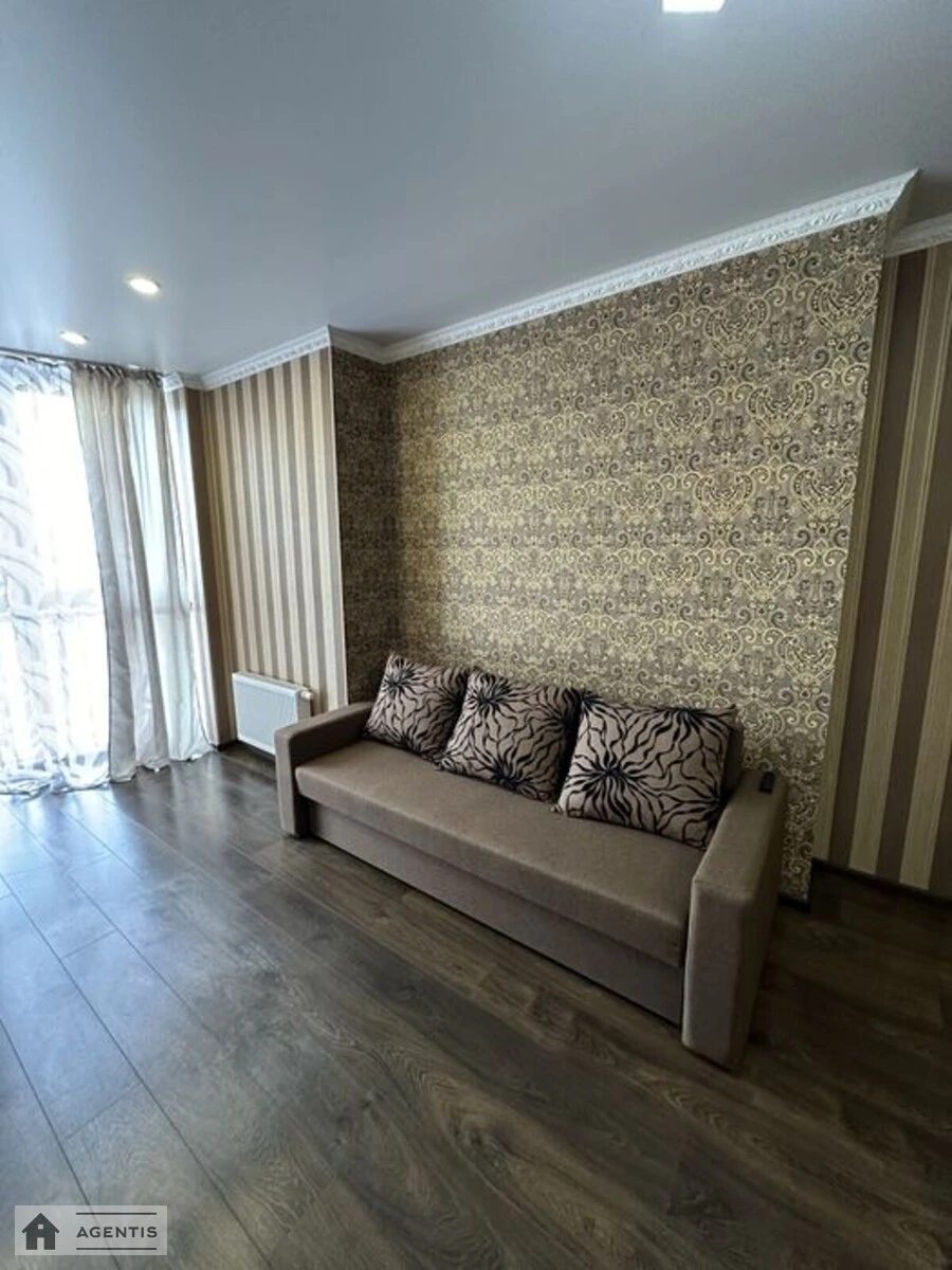 Сдам квартиру. 2 rooms, 51 m², 21 floor/25 floors. 2, Драгоманова 2, Киев. 