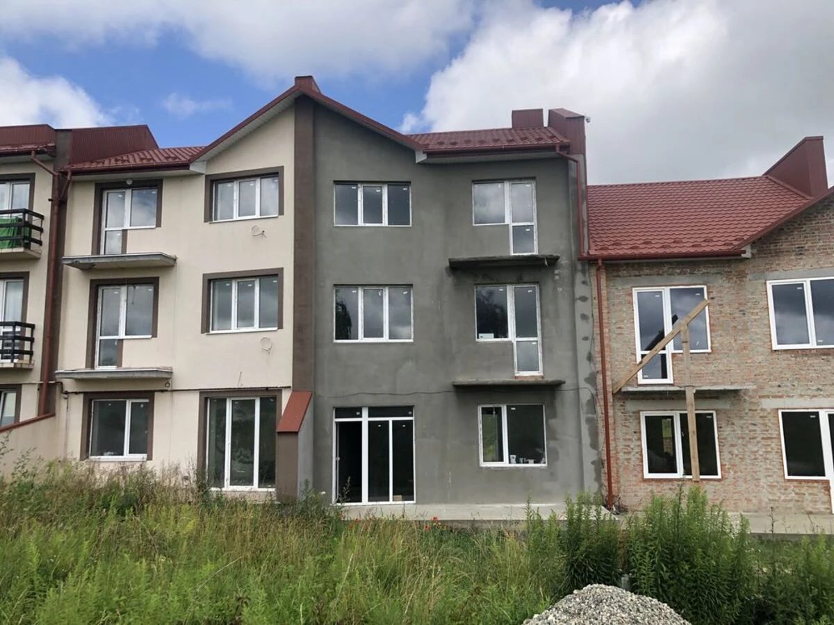 Продаж будинку 180 m², 3 поверхи. Смыковцы. 