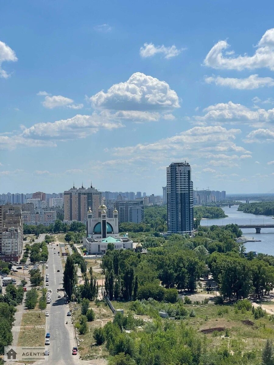 Здам квартиру. 1 room, 52 m², 22 floor/25 floors. 8, Микільсько-Слобідська 8, Київ. 