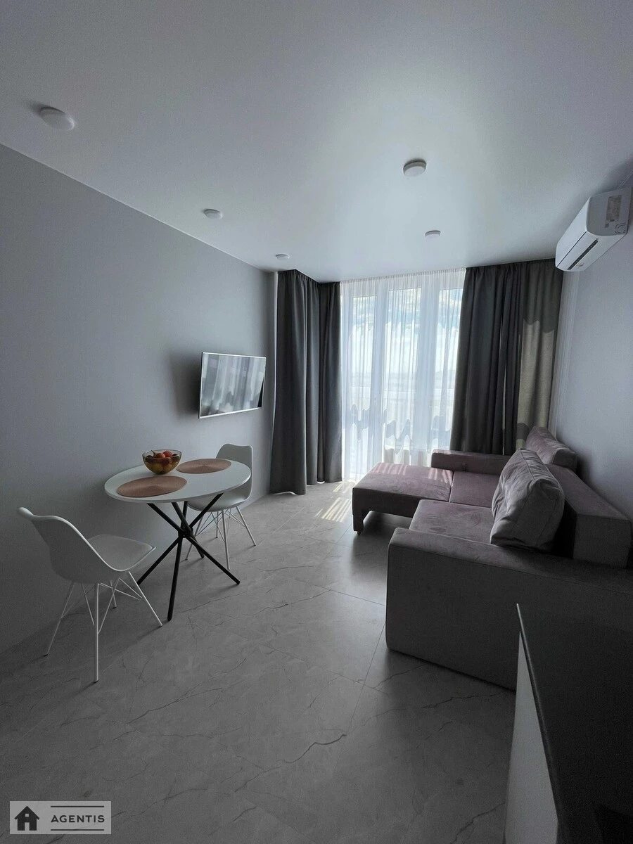 Apartment for rent. 1 room, 52 m², 22 floor/25 floors. 8, Mykilsko-Slobidska 8, Kyiv. 