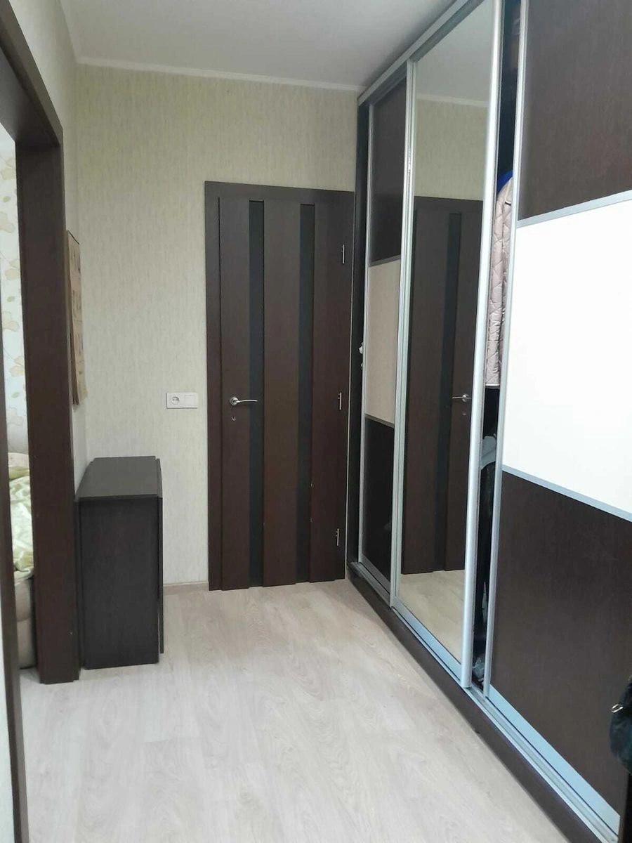 Сдам квартиру. 1 room, 52 m², 5th floor/25 floors. 150, Валерія Лобановського просп. (Червонозоряний), Киев. 