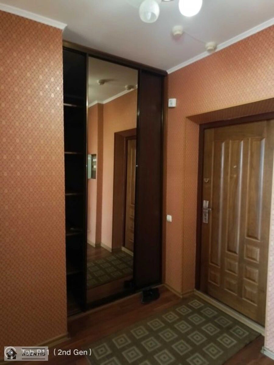 Apartment for rent. 1 room, 49 m², 14 floor/25 floors. 20, Petra Hryhorenka prosp., Kyiv. 