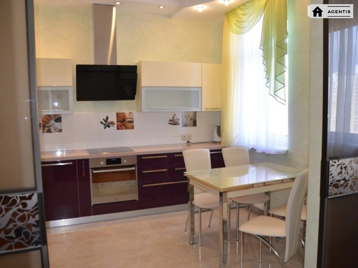 Apartment for rent. 2 rooms, 80 m², 12 floor/25 floors. 1, Mykilsko-Slobidska 1, Kyiv. 