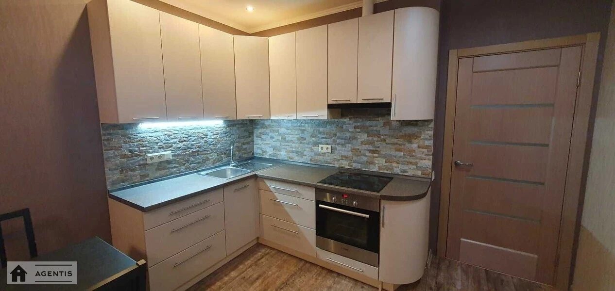 Apartment for rent. 1 room, 51 m², 2nd floor/17 floors. 19, Akademika Vilyamsa vul. Stepana Rudnytskoho, Kyiv. 