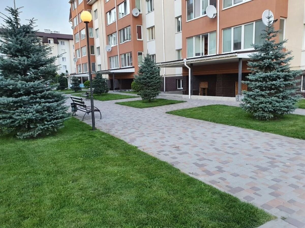 Продаж квартири 2 кімнати, 55 m², 3 пов./5 поверхів. 5, Подільська , Крюківщина. 