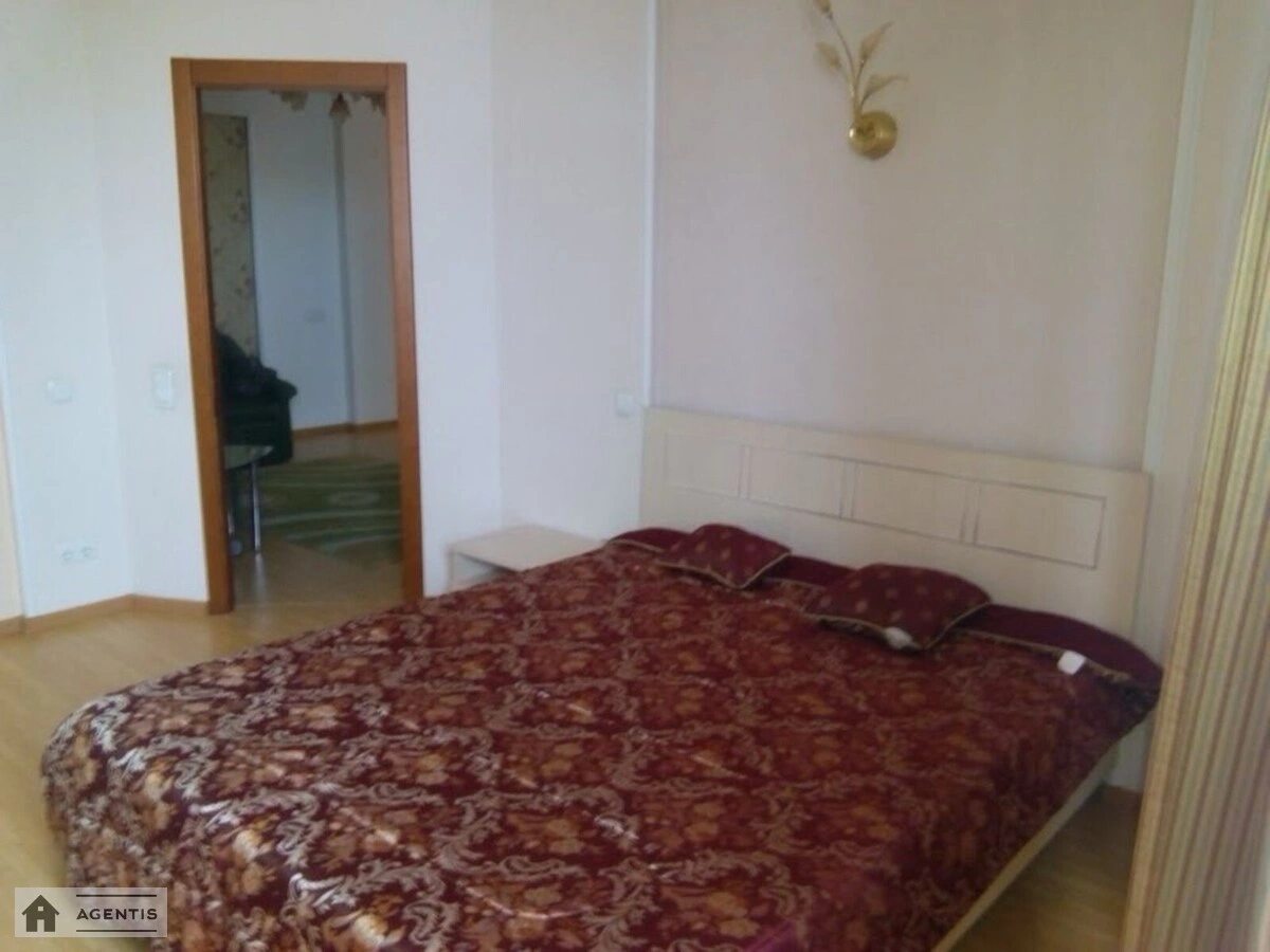 Apartment for rent. 2 rooms, 60 m², 14 floor/25 floors. 13, Henerala Henadiya Vorobyova vul. Kurska, Kyiv. 