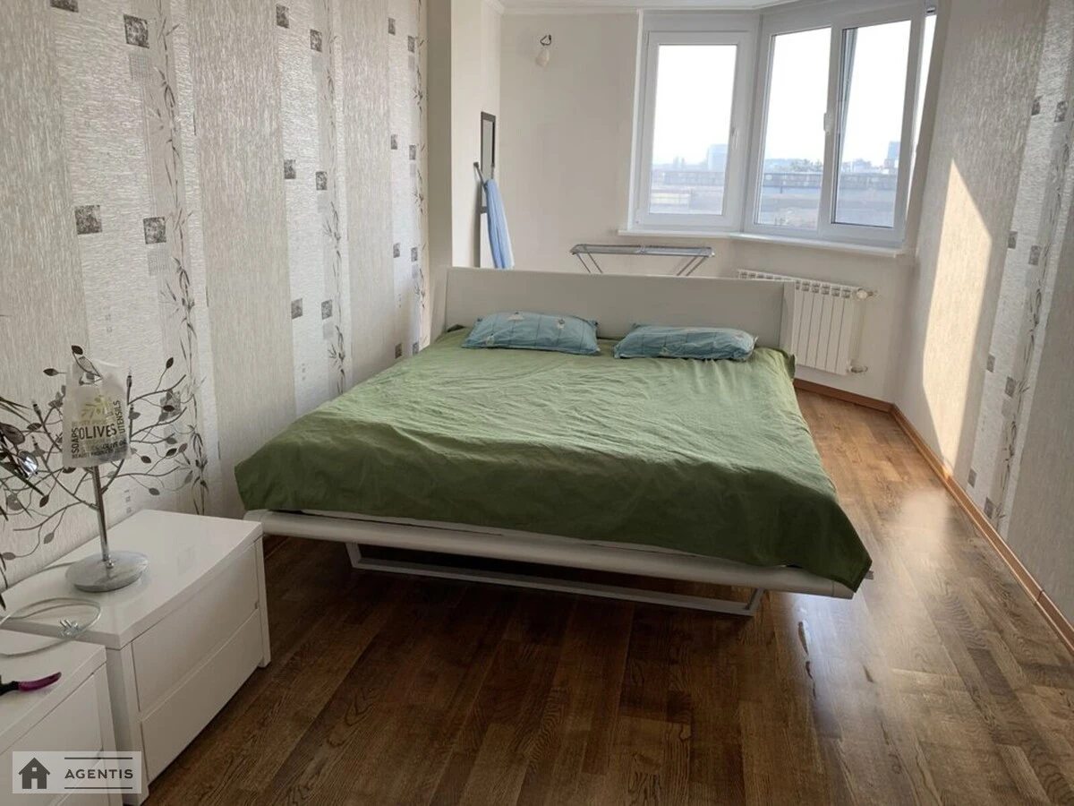 Apartment for rent. 2 rooms, 97 m², 8th floor/24 floors. 1, Vadyma Hetmana vul., Kyiv. 