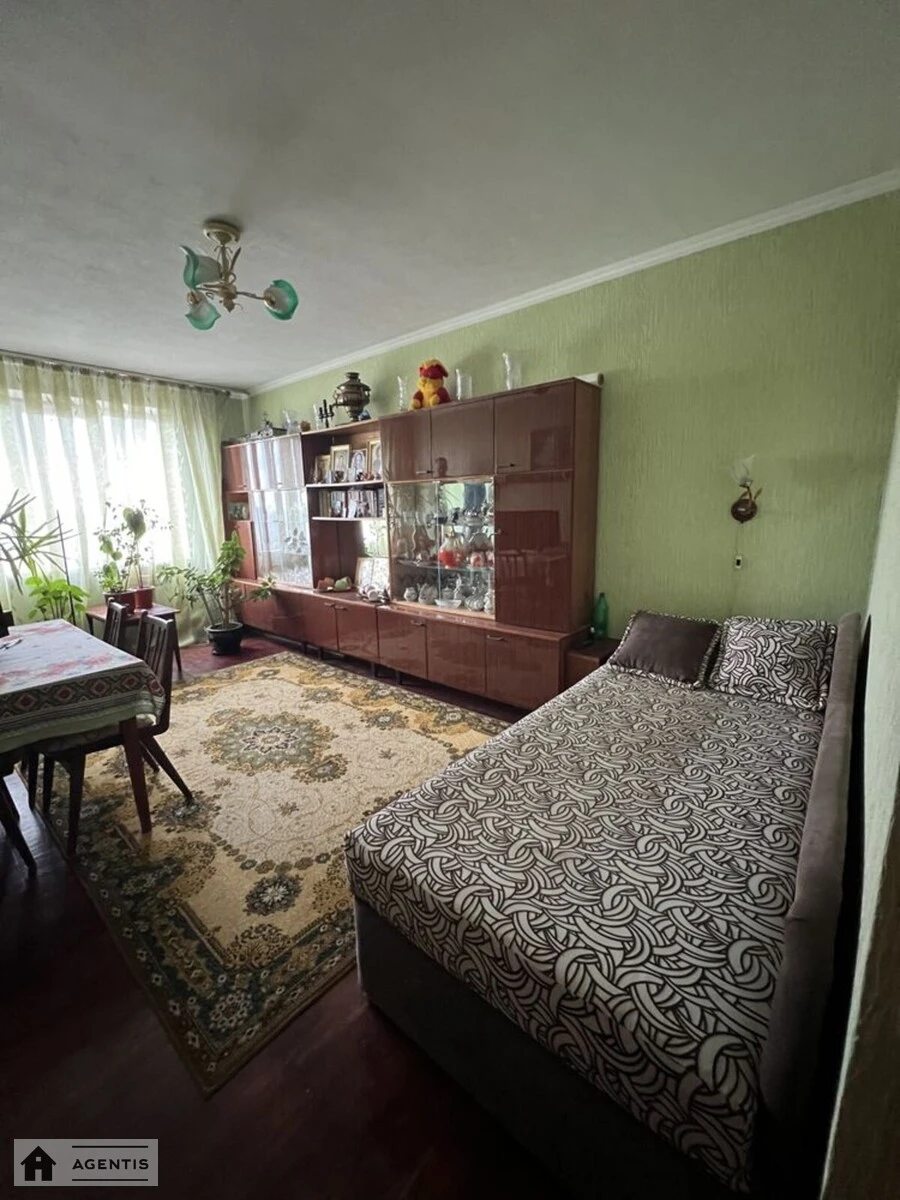 Apartment for rent. 3 rooms, 67 m², 16 floor/16 floors. 41, Lisoviy 41, Kyiv. 