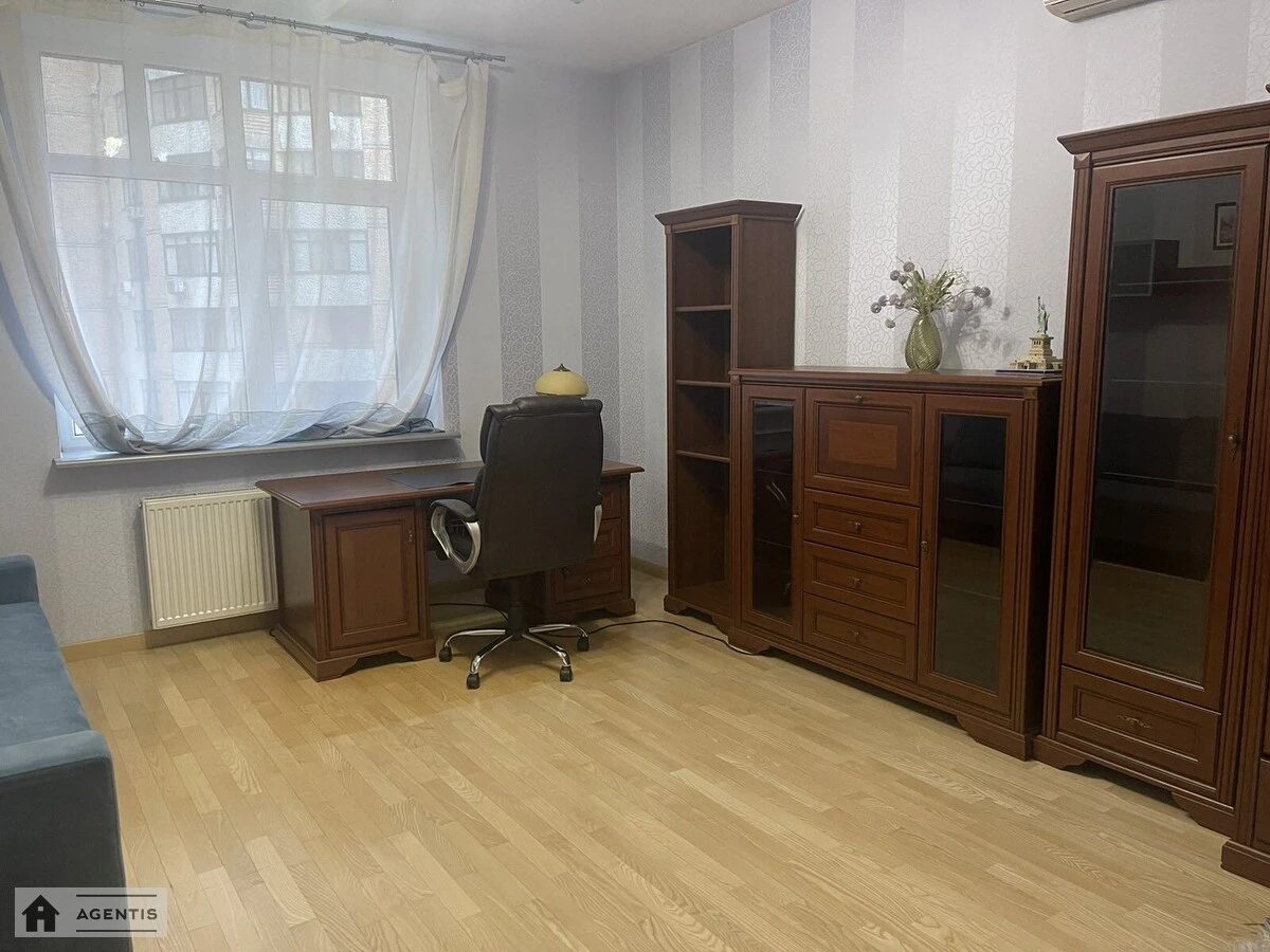 Apartment for rent. 4 rooms, 146 m², 9th floor/18 floors. 6, Staronavodnitcka 6, Kyiv. 