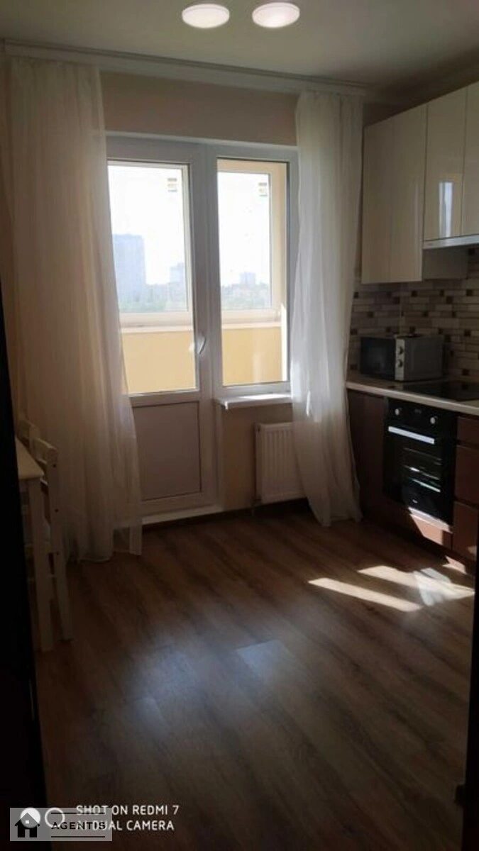 Apartment for rent. 1 room, 44 m², 11 floor/25 floors. 2, Mykhayla Dontsya vul., Kyiv. 