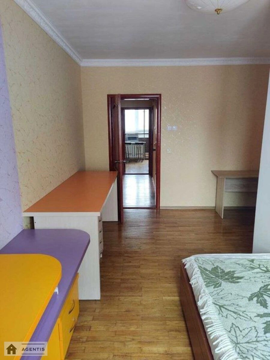 Здам квартиру. 3 rooms, 100 m², 14 floor/25 floors. 38, Урлівська 38, Київ. 