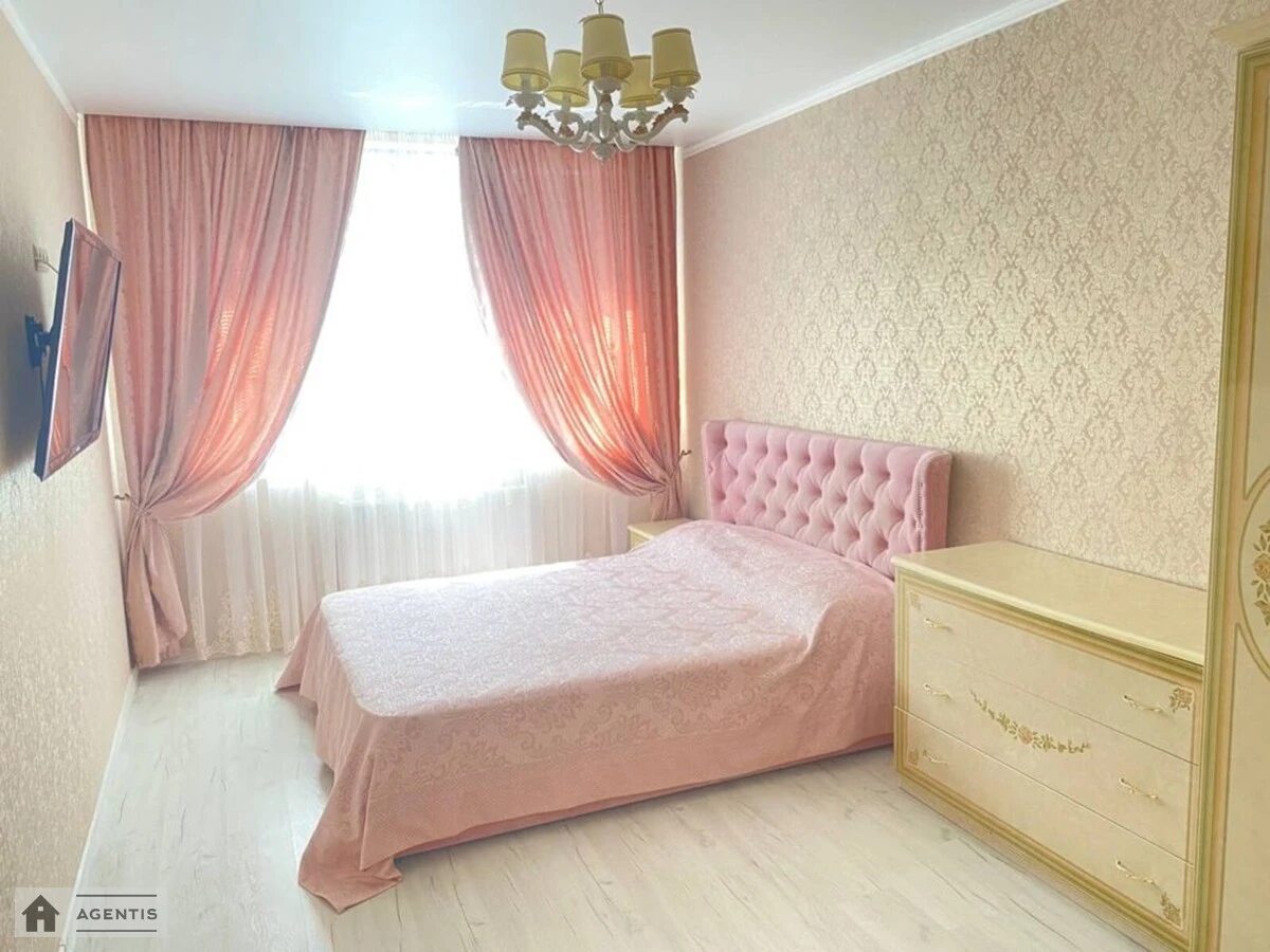 Apartment for rent. 2 rooms, 60 m², 7th floor/10 floors. 75, Alimpiya Halyka vul. Malozemelna, Kyiv. 