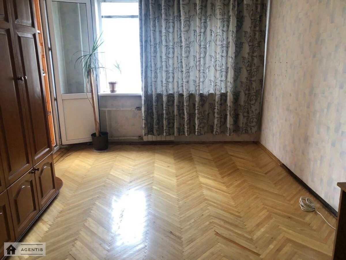 Apartment for rent. 3 rooms, 62 m², 10th floor/12 floors. 98, Pravdy 98, Kyiv. 