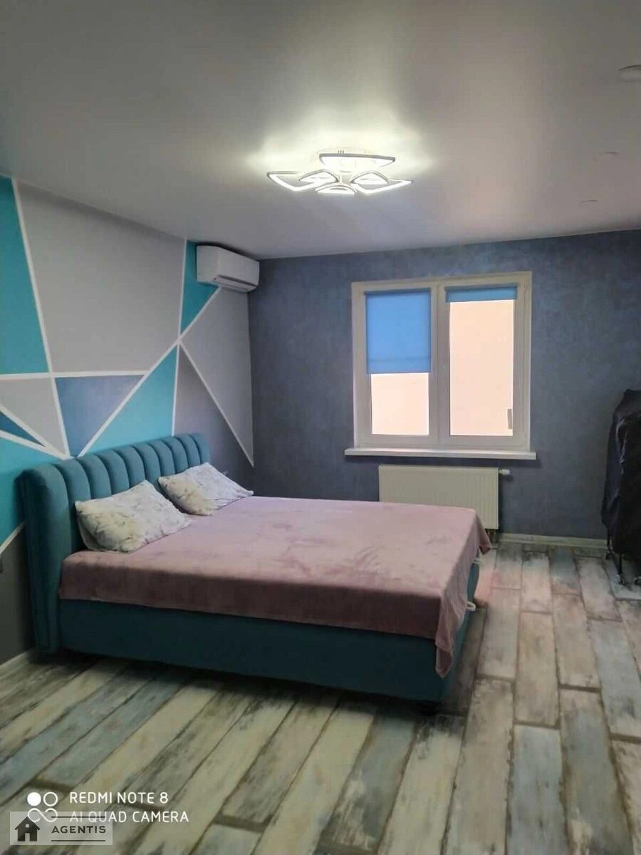 Apartment for rent. 1 room, 54 m², 18 floor/25 floors. 11, Yasynuvatskiy 11, Kyiv. 