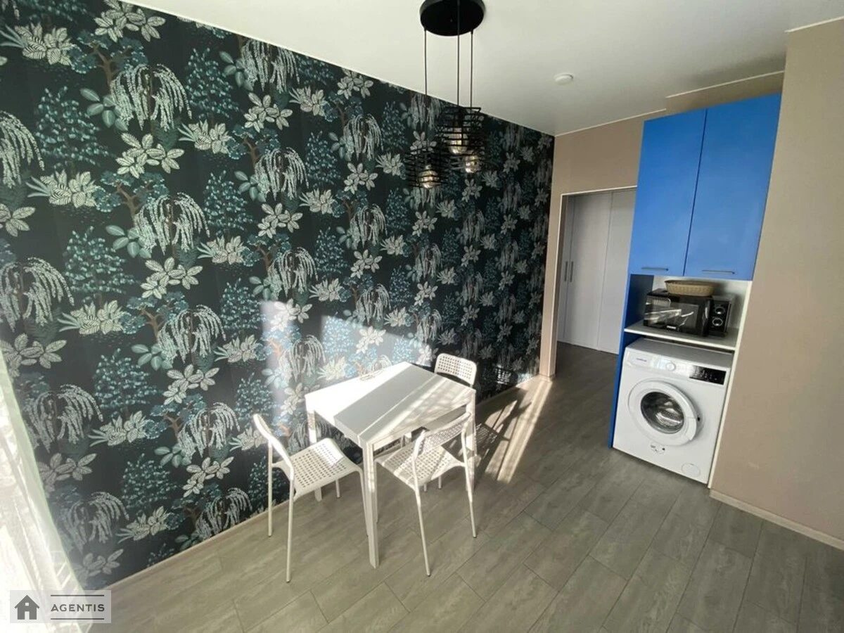 Apartment for rent. 1 room, 43 m², 8th floor/25 floors. Vidradniy, Kyiv. 