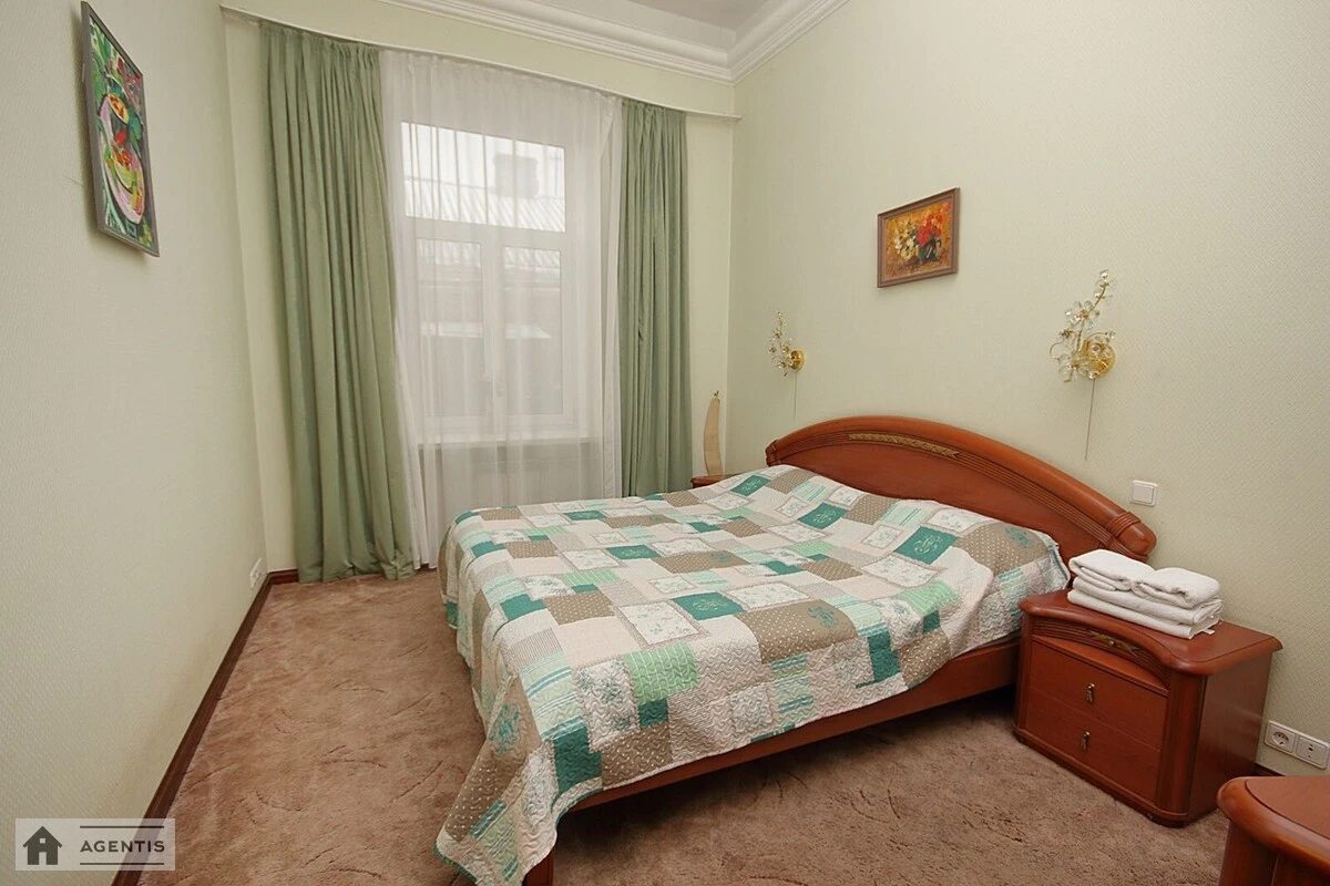 Здам квартиру. 3 rooms, 80 m², 4th floor/6 floors. Михайлівська, Київ. 