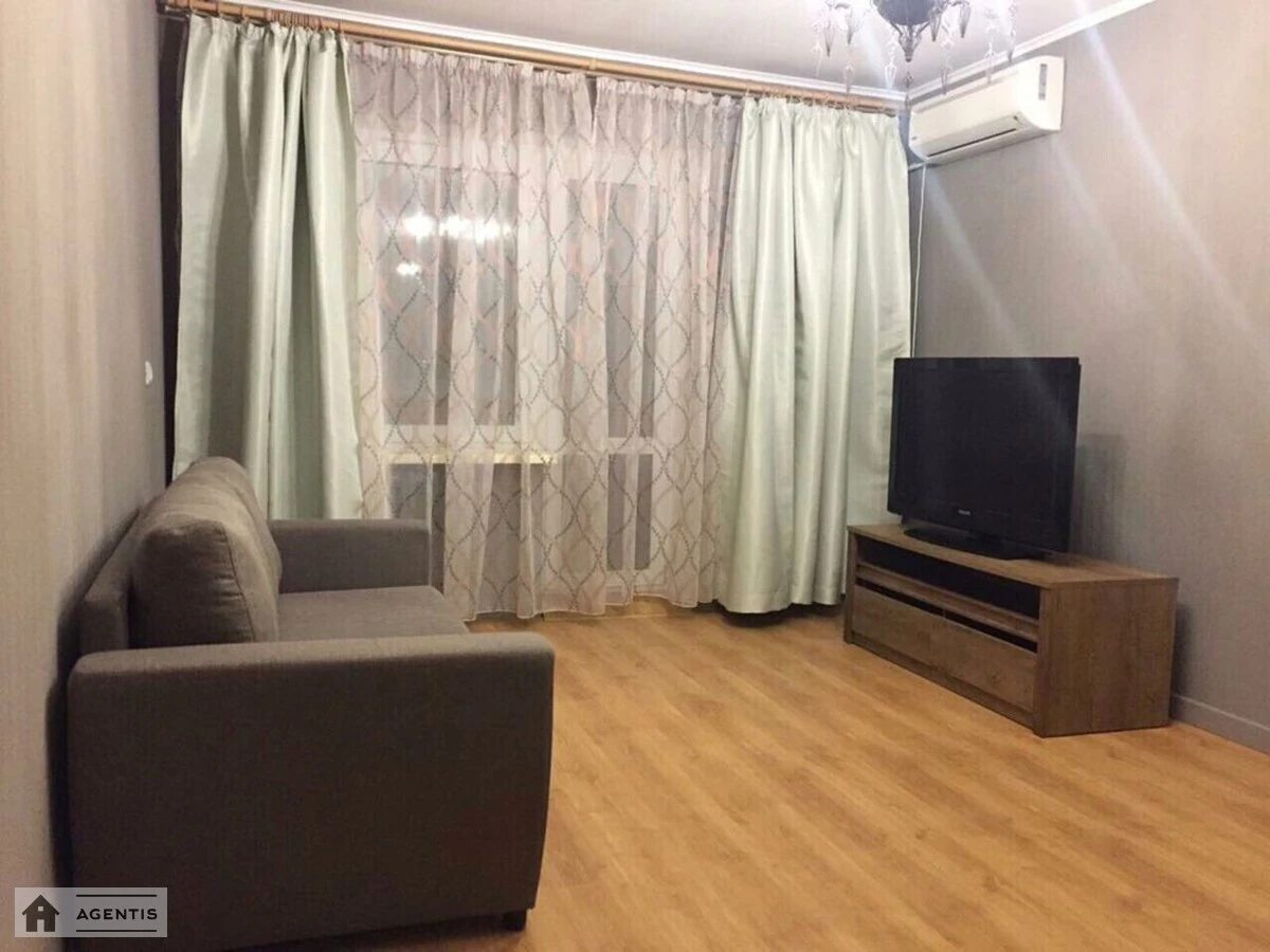 Apartment for rent. 2 rooms, 68 m², 14 floor/16 floors. 47, Tyraspolska 47, Kyiv. 