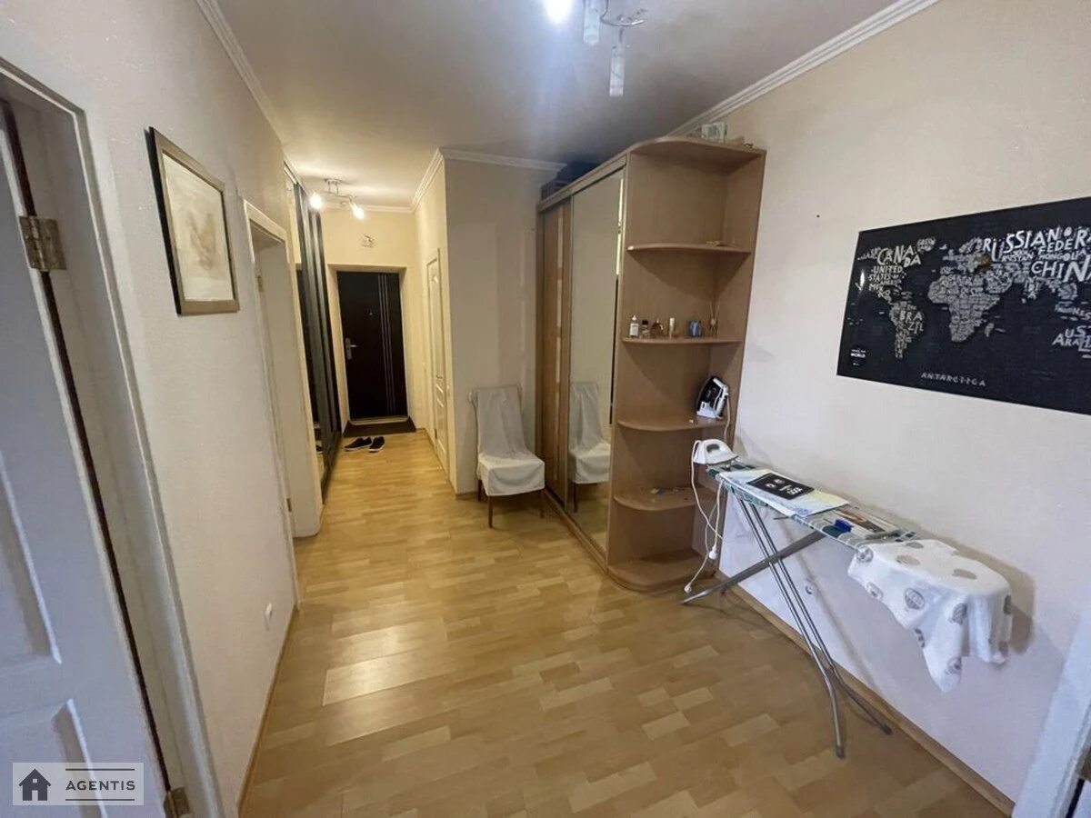Apartment for rent. 2 rooms, 82 m², 7th floor/17 floors. 30, Yerevanska 30, Kyiv. 