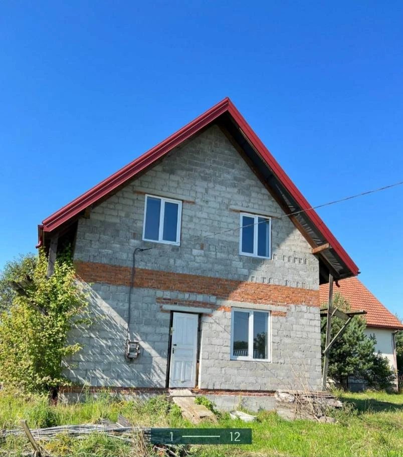 Продажа дома 4 комнаты, 92 m², 2 этажа. Оброшине. 