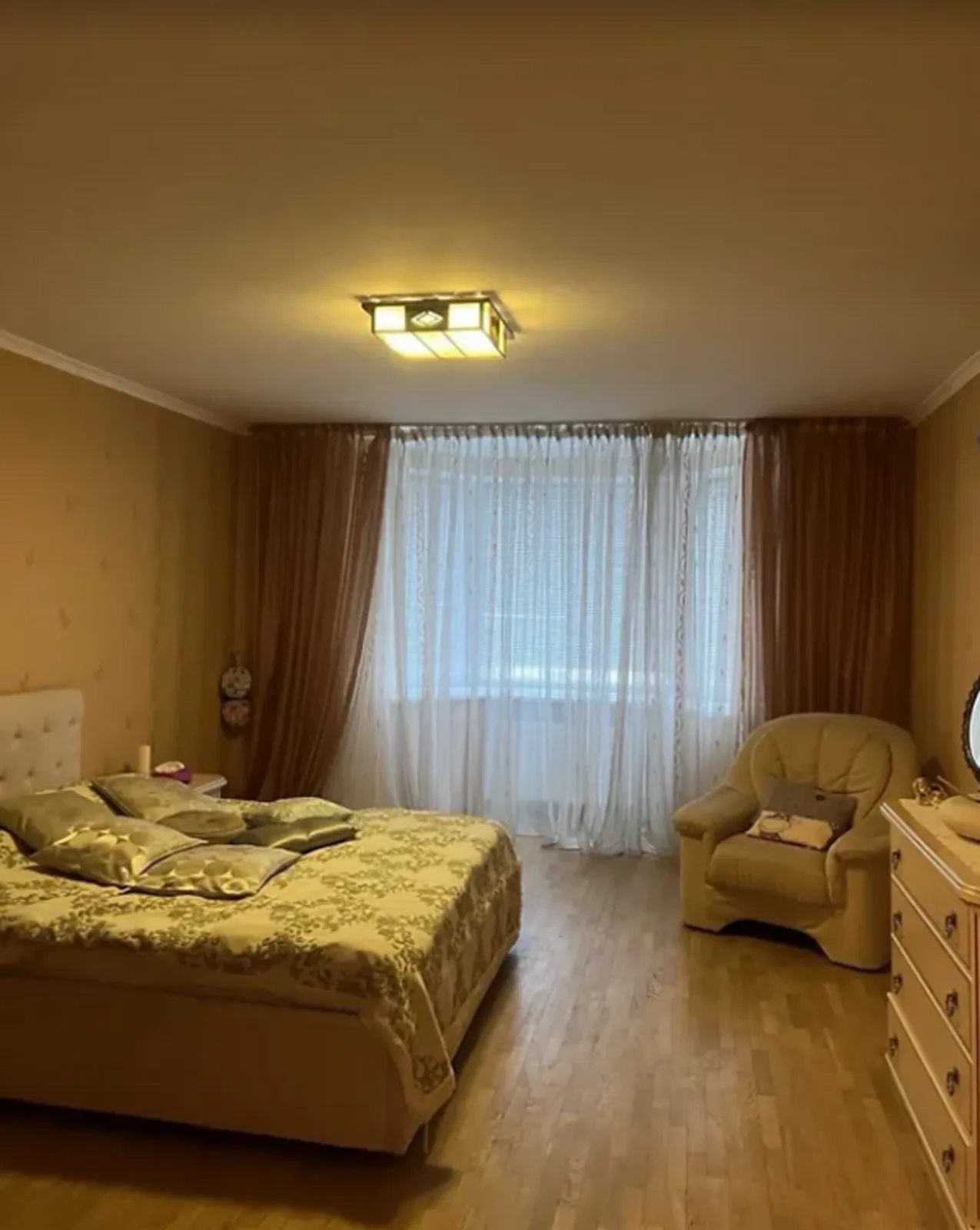 Apartments for sale 4 rooms, 166 m², 6th fl./6 floors. Центр, Ternopil. 