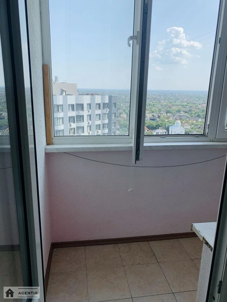 Сдам квартиру. 1 room, 43 m², 18 floor/25 floors. 26, Днепровская набережная 26, Киев. 