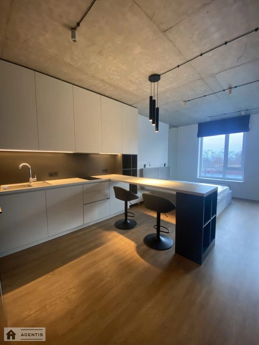 Apartment for rent. 1 room, 36 m², 5th floor/7 floors. 14, Berezneva 14, Kyiv. 