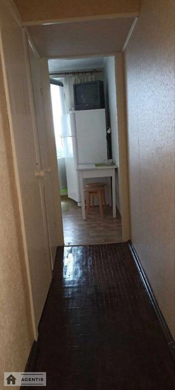 Apartment for rent. 1 room, 39 m², 8th floor/17 floors. 14, Ihorya Shamo bulv. Oleksiya Davydova, Kyiv. 