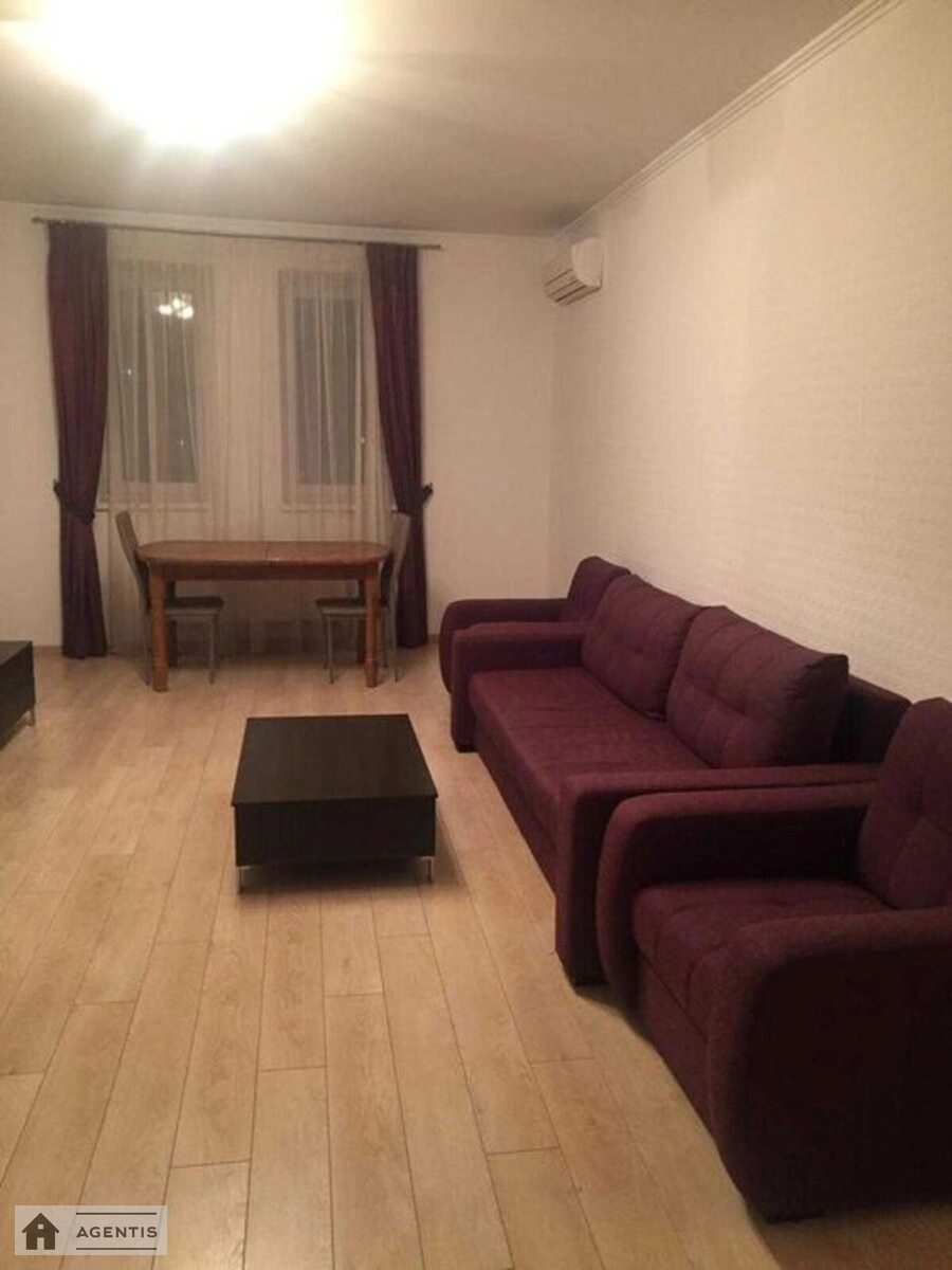 Apartment for rent. 2 rooms, 86 m², 18 floor/25 floors. 13, Golosiyivska 13, Kyiv. 
