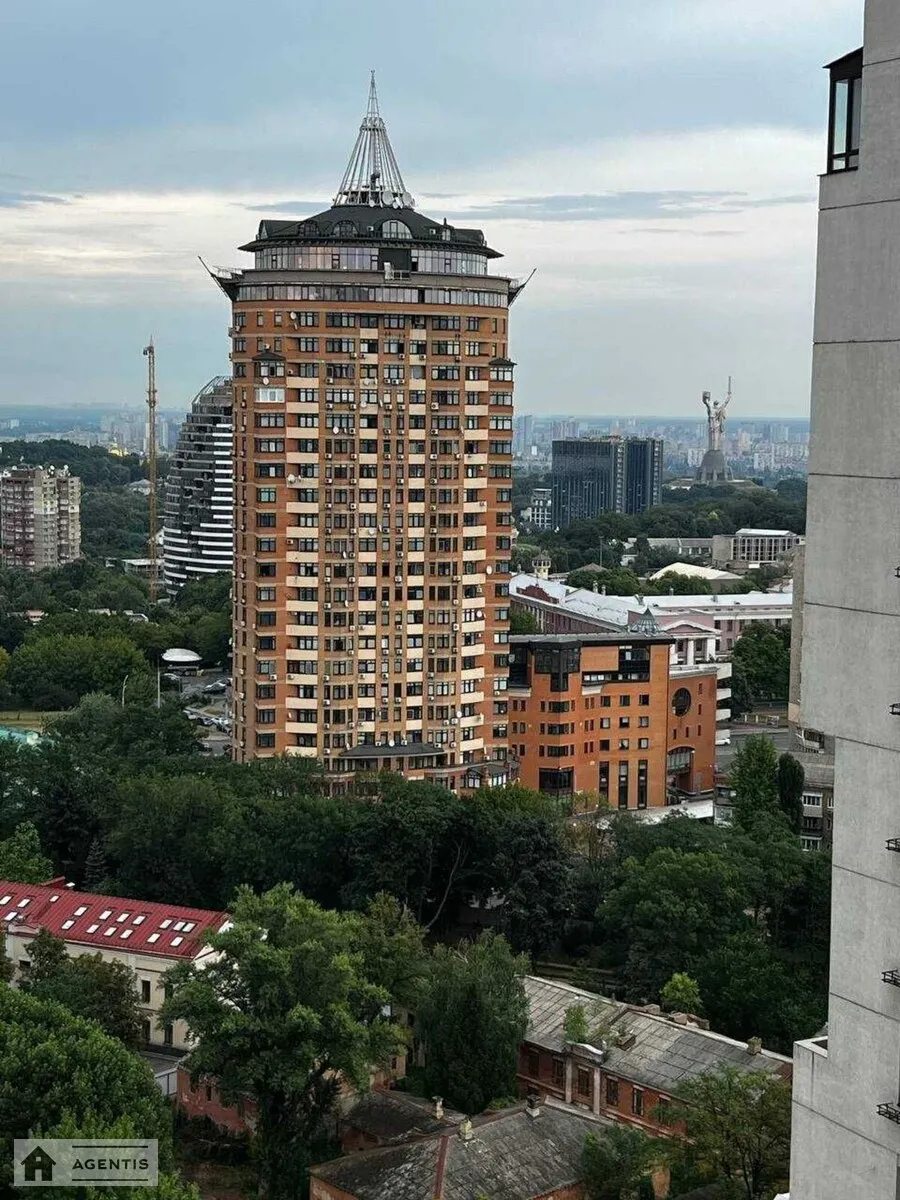 Apartment for rent. 3 rooms, 168 m², 20 floor/27 floors. 44, Yevhena Konovaltsya vul. Shchorsa, Kyiv. 