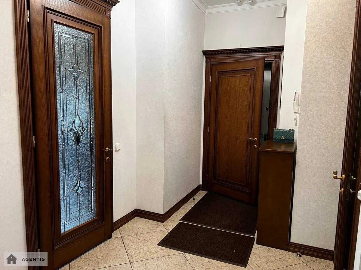 Apartment for rent. 3 rooms, 168 m², 20 floor/27 floors. 44, Yevhena Konovaltsya vul. Shchorsa, Kyiv. 