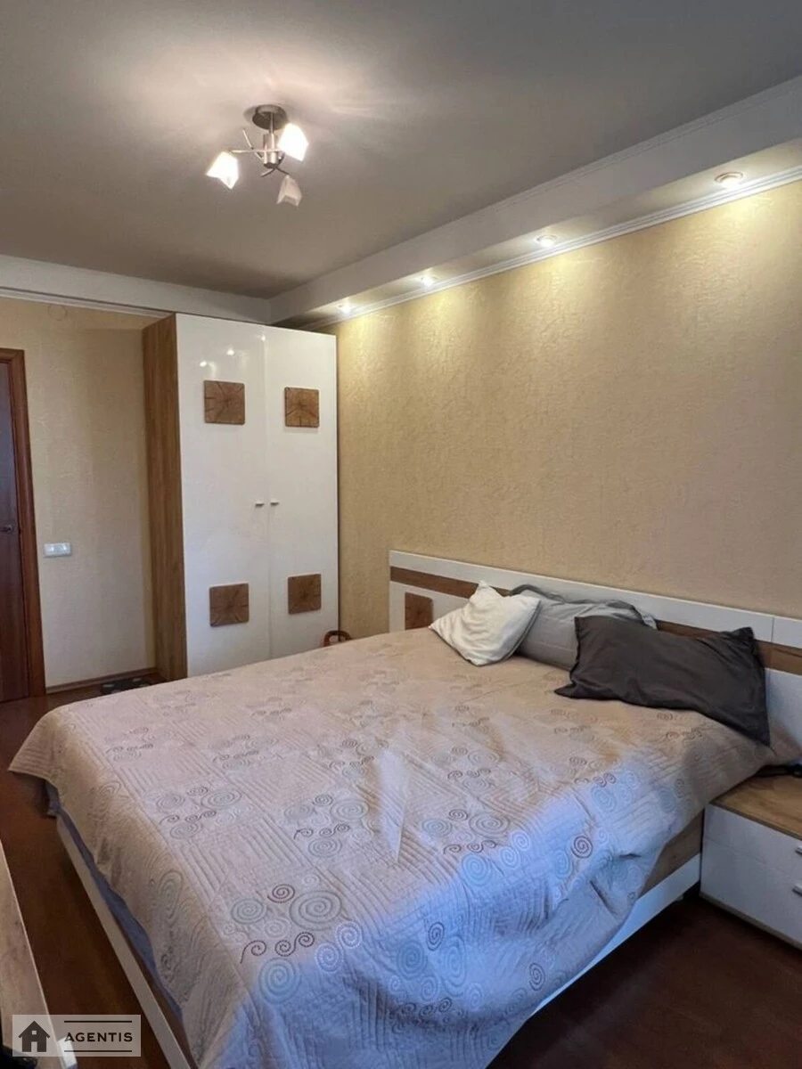 Здам квартиру. 2 rooms, 63 m², 8th floor/8 floors. 25, Митрополита Василя Липківського вул. (Урицького), Київ. 