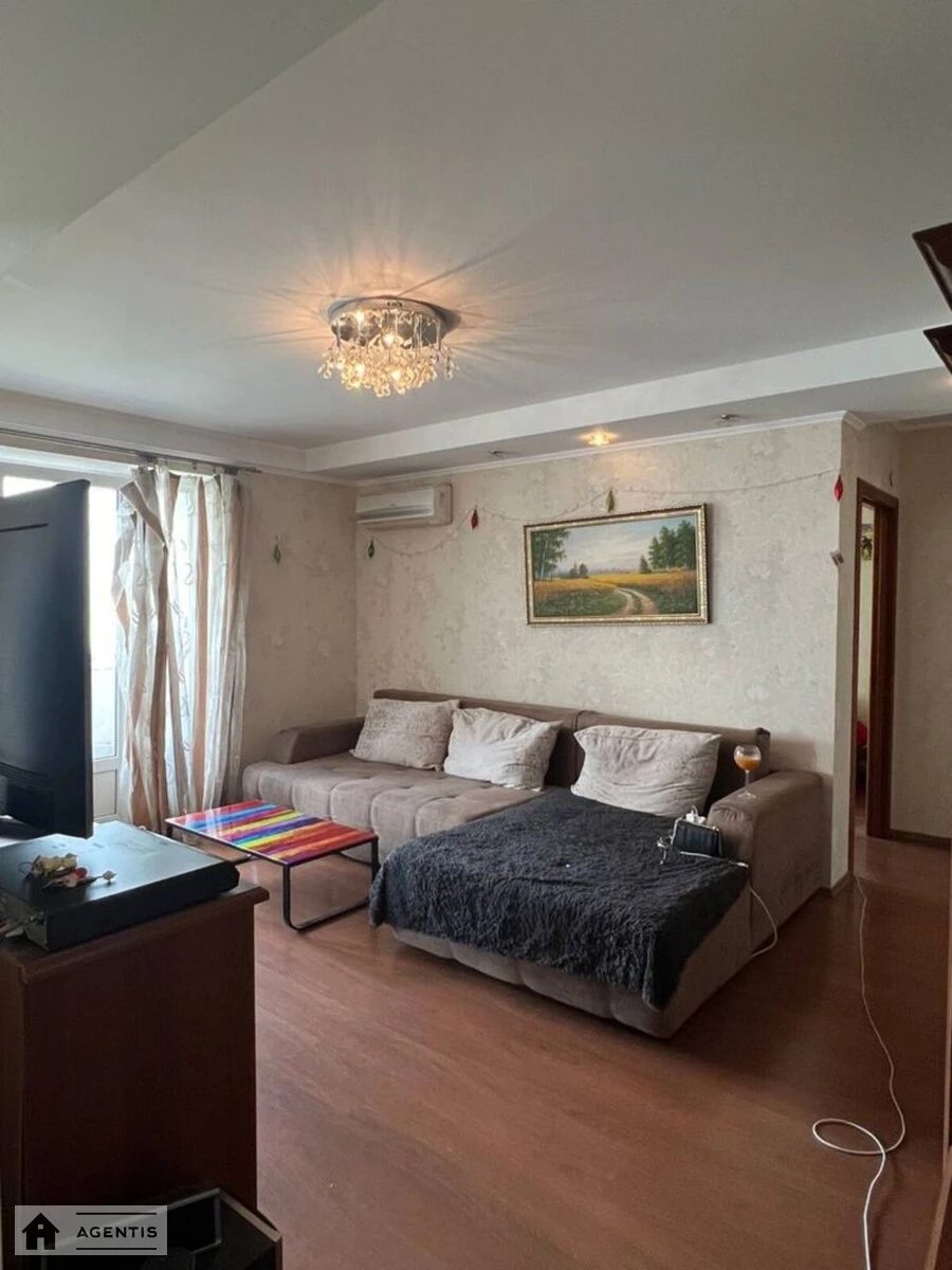 Apartment for rent. 2 rooms, 63 m², 8th floor/8 floors. 25, Mytropolyta Vasylya Lypkivskoho vul. Urytskoho, Kyiv. 