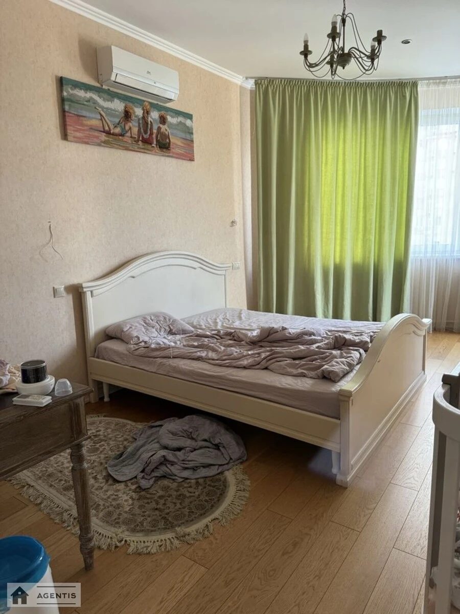 Apartment for rent. 3 rooms, 141 m², 7th floor/24 floors. Henerala Shapovala vul. Mekhanizatoriv, Kyiv. 