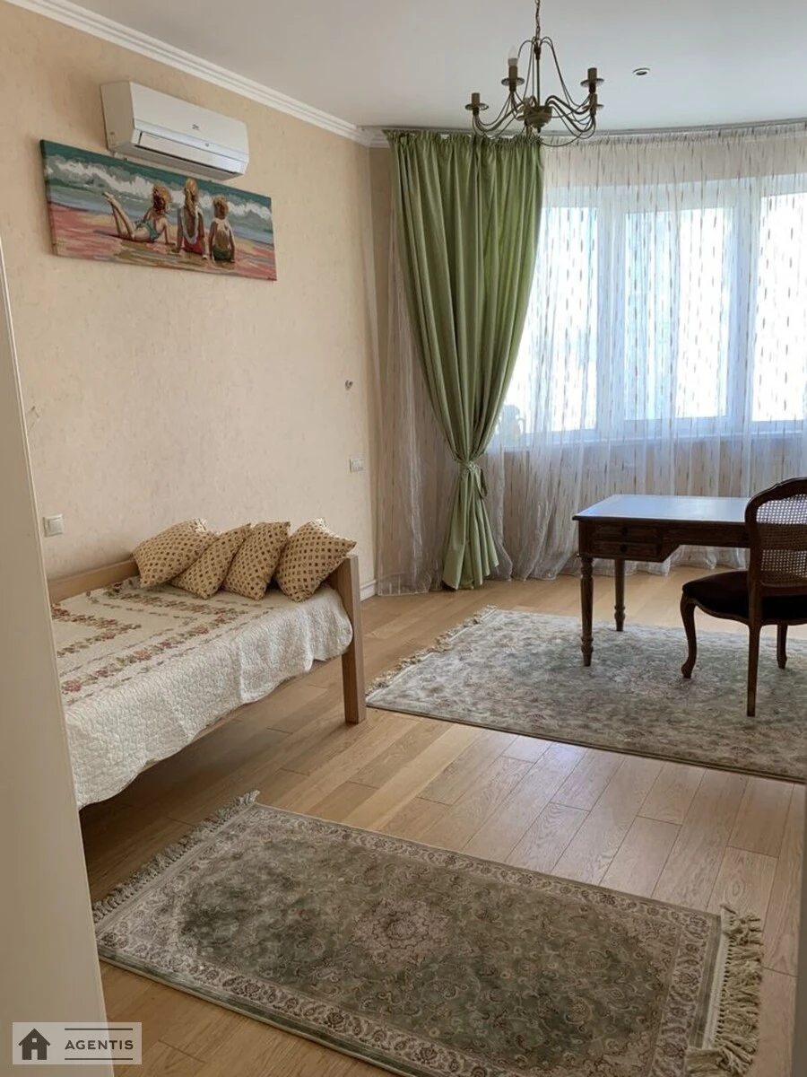 Apartment for rent. 3 rooms, 141 m², 7th floor/24 floors. Henerala Shapovala vul. Mekhanizatoriv, Kyiv. 