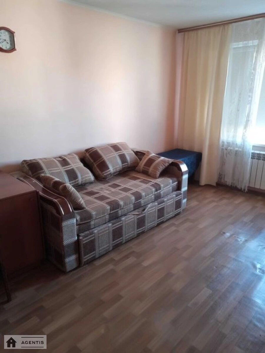 Apartment for rent. 2 rooms, 48 m², 16 floor/16 floors. 15, Golosiyivskiy 15, Kyiv. 