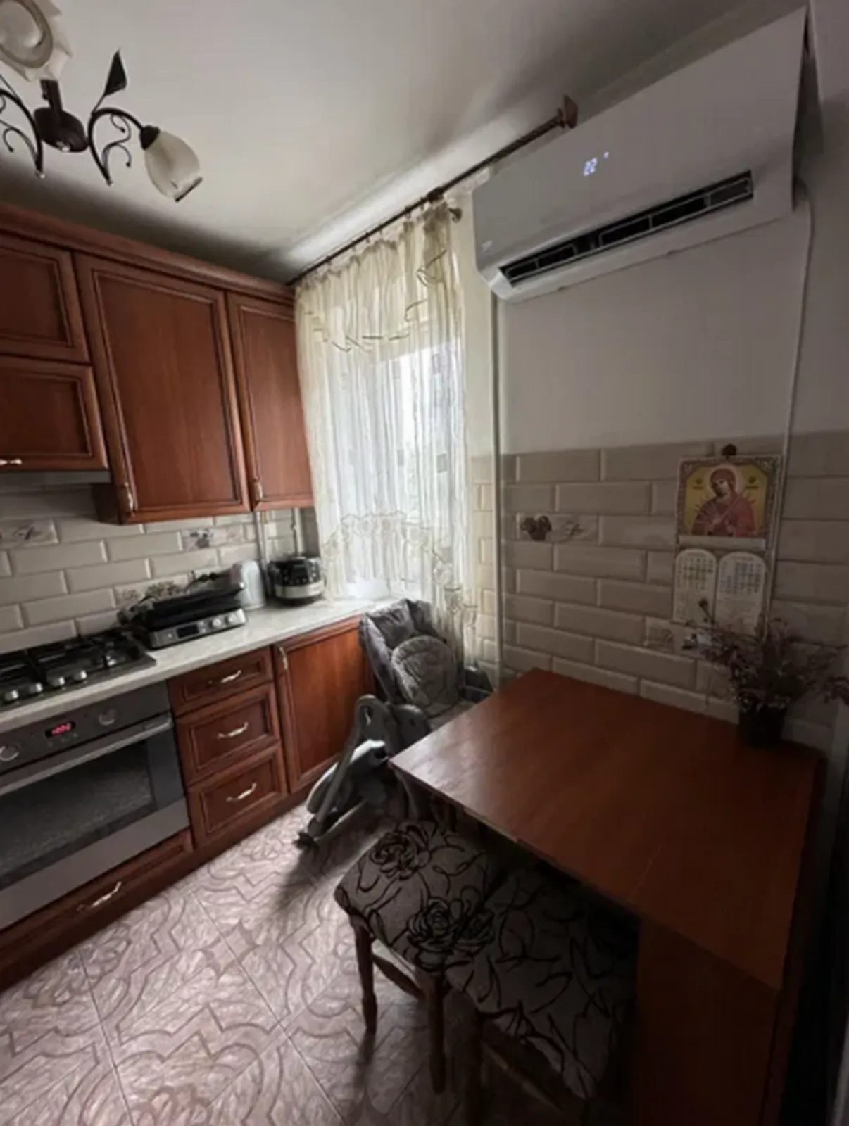 Продаж квартири 1 кімната, 30 m², 2 пов./5 поверхів. 4, Іванни Блажкевич вул., Тернопіль. 