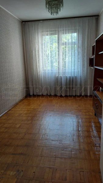 Apartments for sale 4 rooms, 763 m². Pyrohova vul., Chernihiv. 