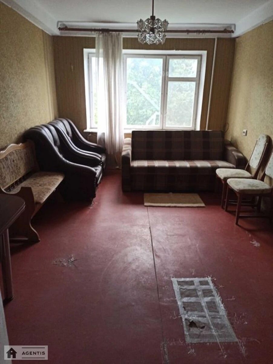 Здам квартиру. 3 rooms, 61 m², 4th floor/5 floors. 1, Академіка Корольова вул., Київ. 