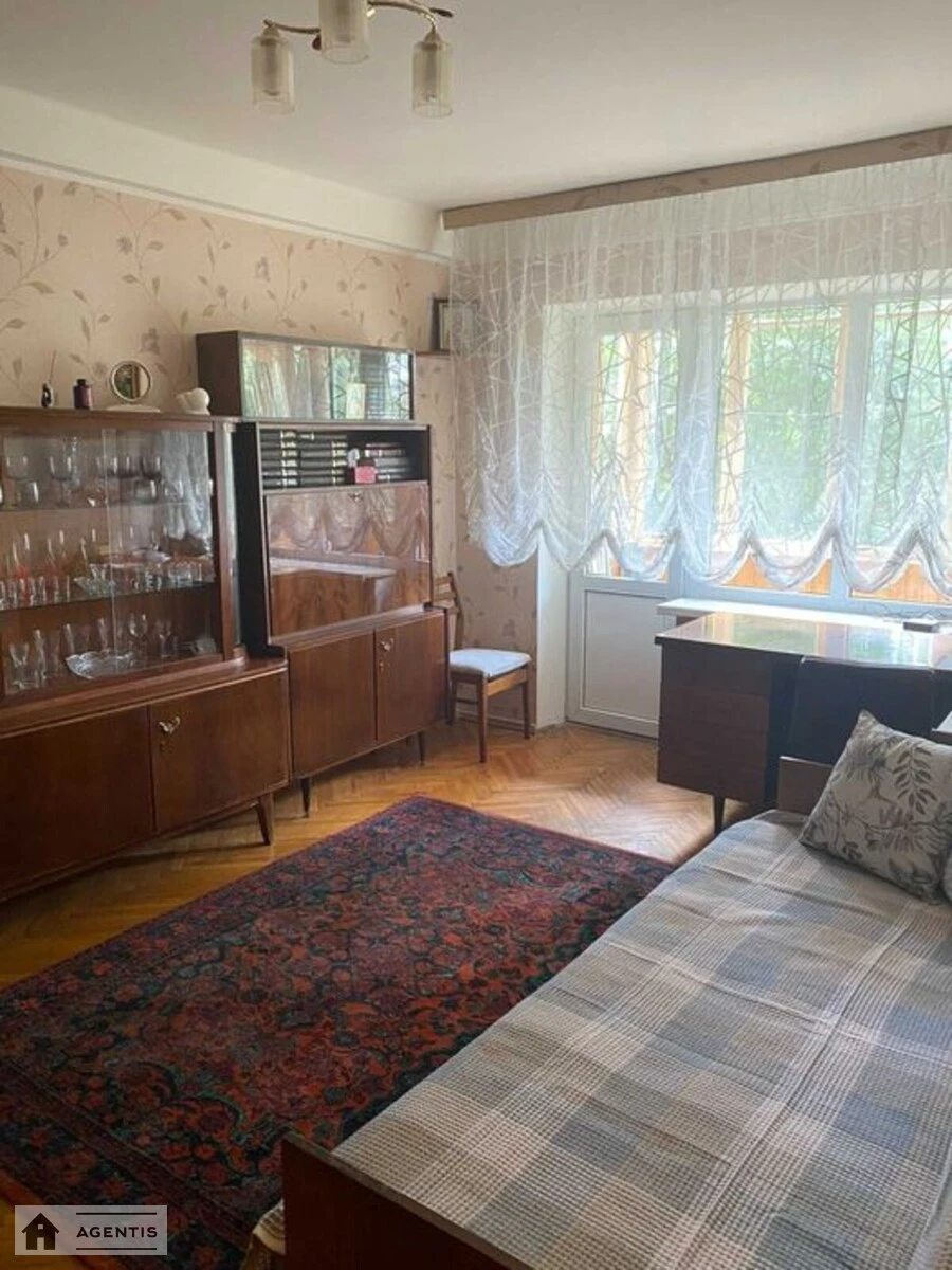 Сдам квартиру. 2 rooms, 38 m², 2nd floor/5 floors. 53, Васильковская 53, Киев. 