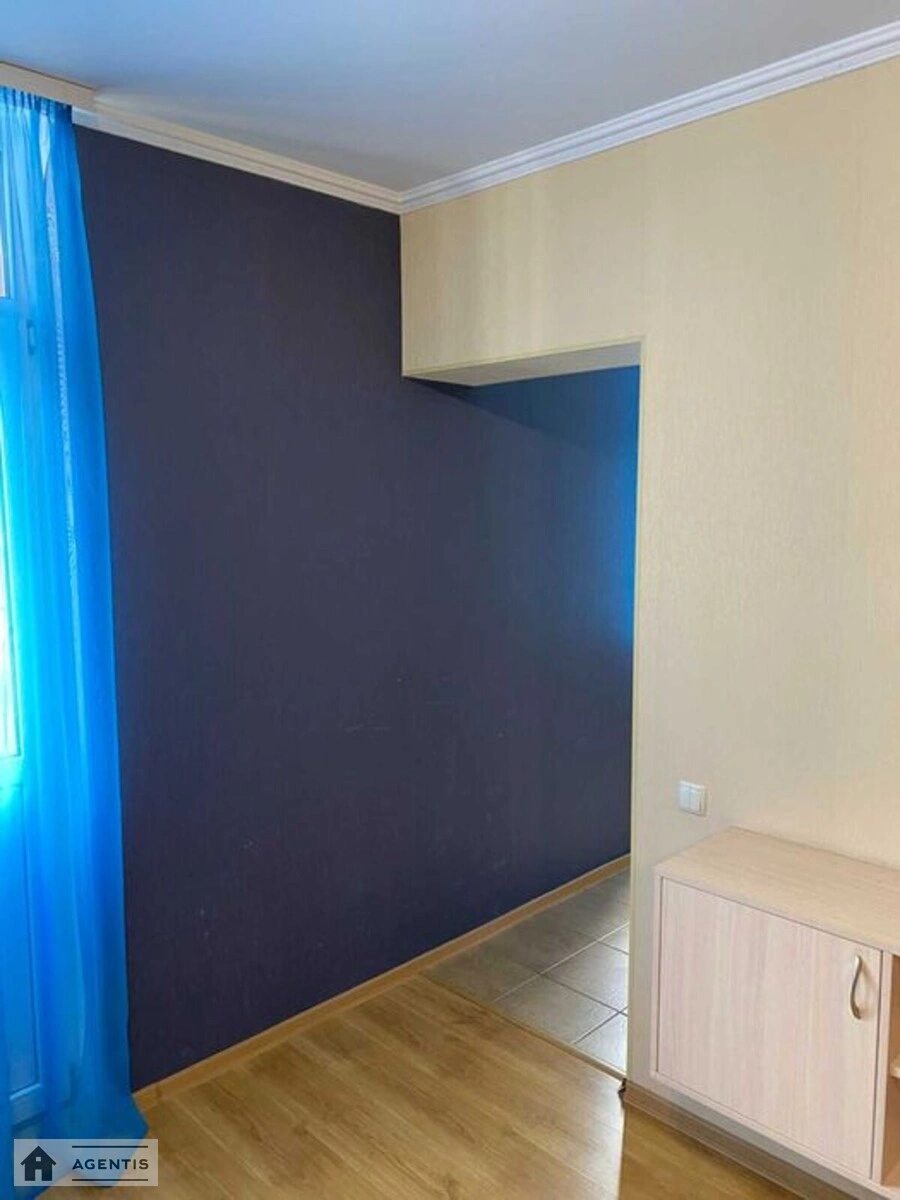 Apartment for rent. 1 room, 49 m², 10th floor/19 floors. 3, Stepana Rudnytskoho vul., Kyiv. 